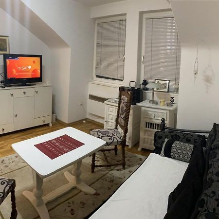 Apartman Obradovic Lägenhet Sarajevo Exteriör bild